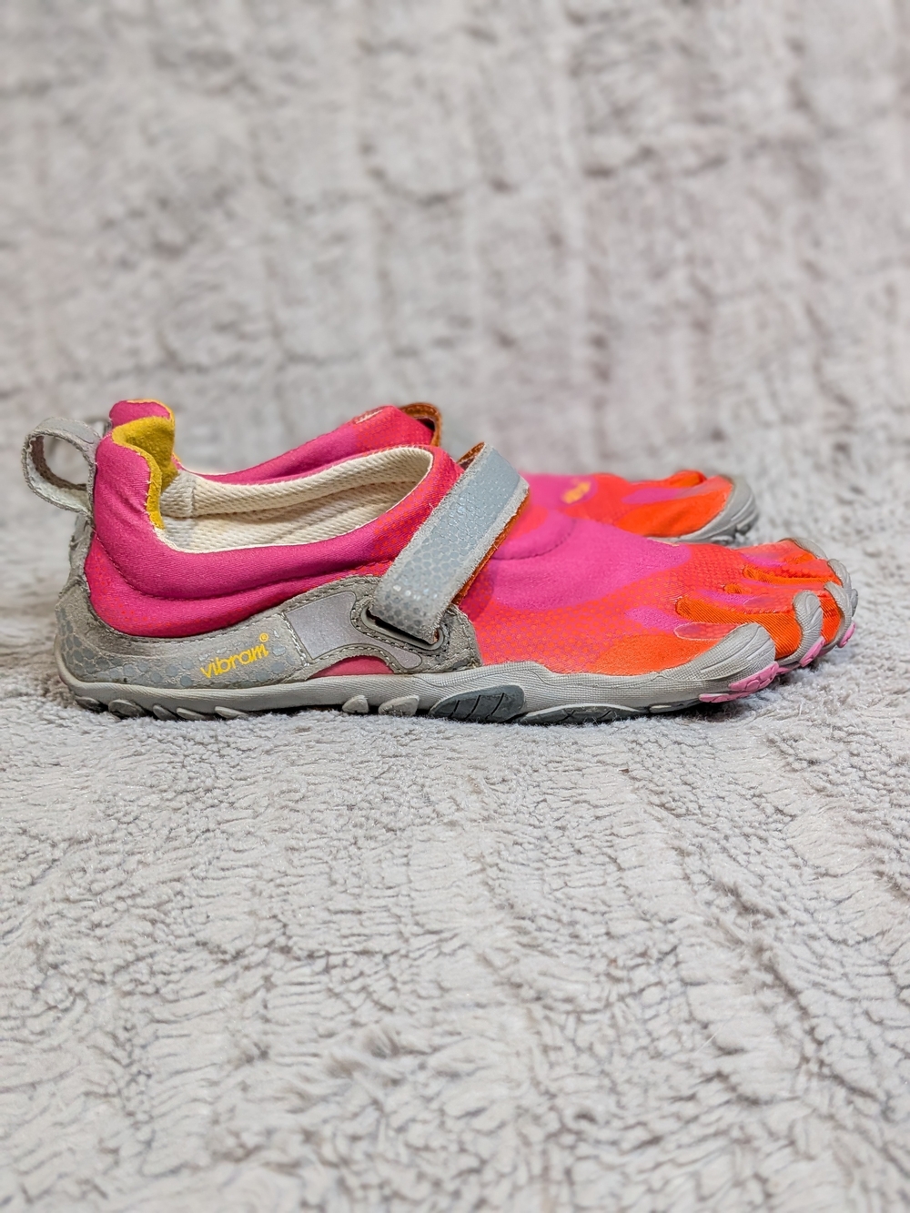 Vibram FiveFingers Pink Orange Gray Strap Minimalist Shoes - Picture 4 of 10